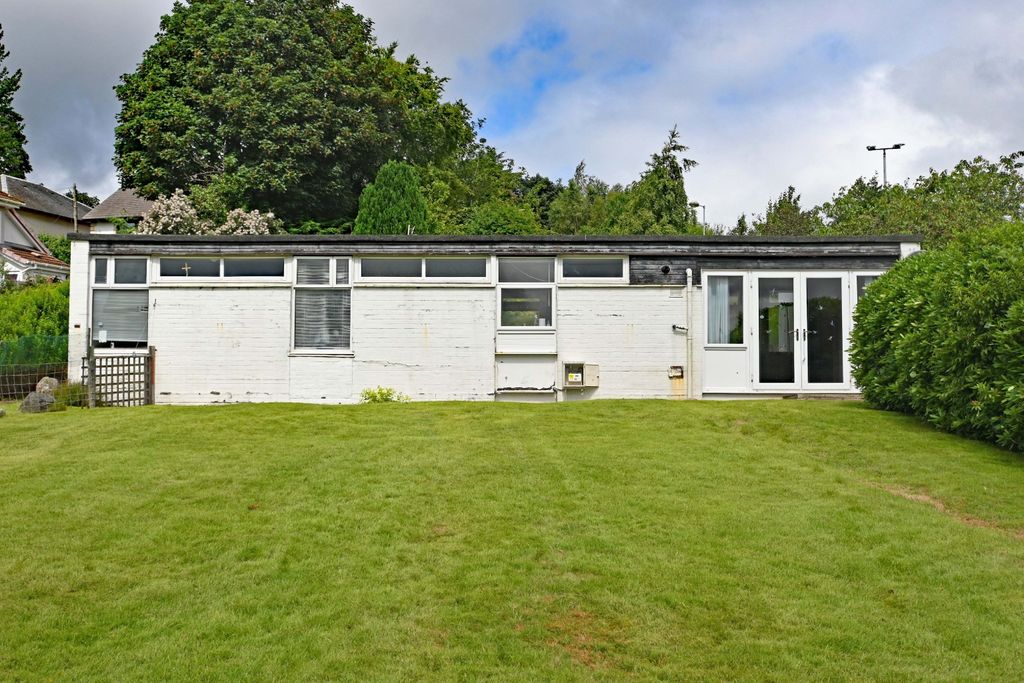 Property photo 1 of 16 5237171