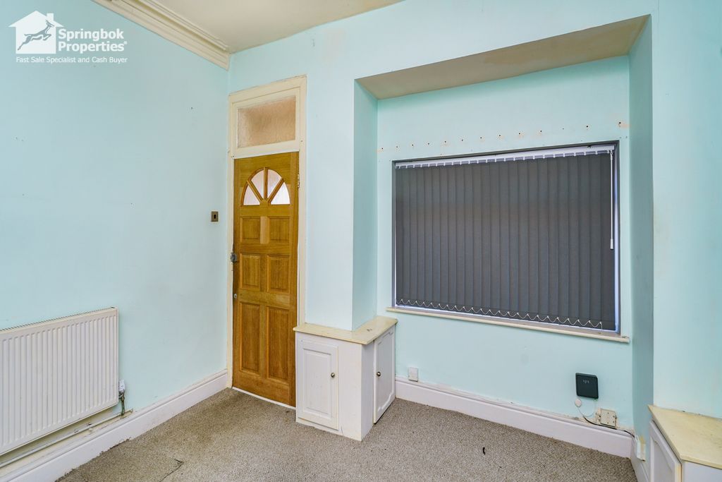 Property photo 2 of 11 Image 1