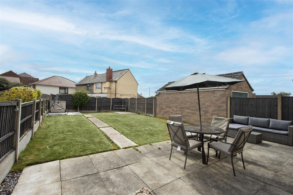 Property photo 3 of 16 Rear Garden