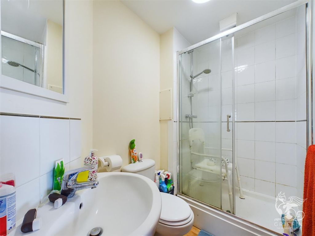 Property photo 3 of 6 Cam01669G0-Pr0137-Still002.Jpg