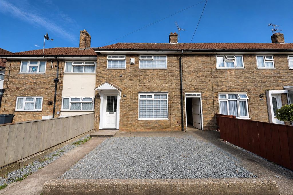 Property photo 1 of 18