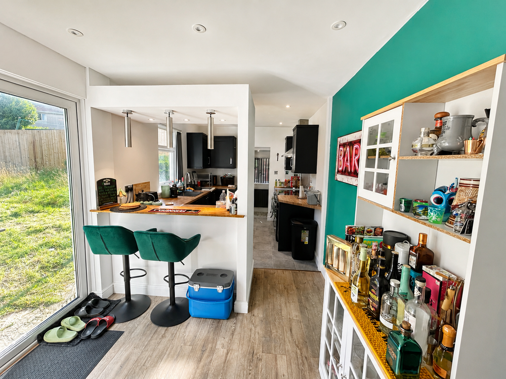 Property photo 1 of 21 312B588C-8A1A-4B3B-Bfb6-1F80A42Ef1Fc