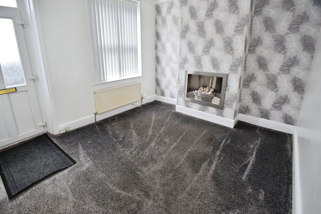 Property photo 3 of 12 33Aa2290-Dsc_1112