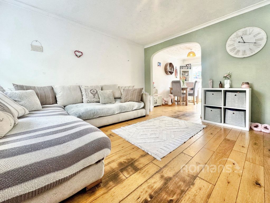 Property photo 2 of 12 Photograph