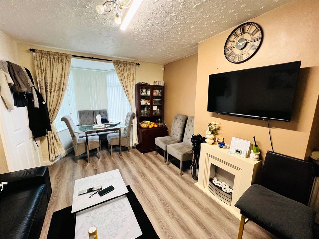 Property photo 2 of 9 Picture No. 09