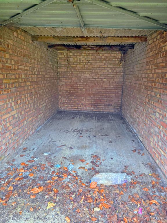 Property photo 3 of 3