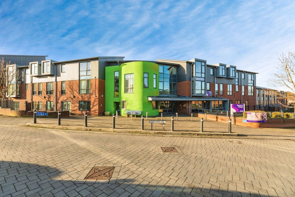 Property photo 1 of 21 Pbox-Img.Jpg