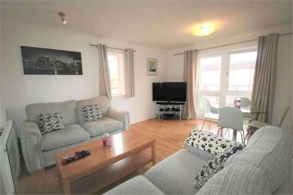 Property photo 3 of 11