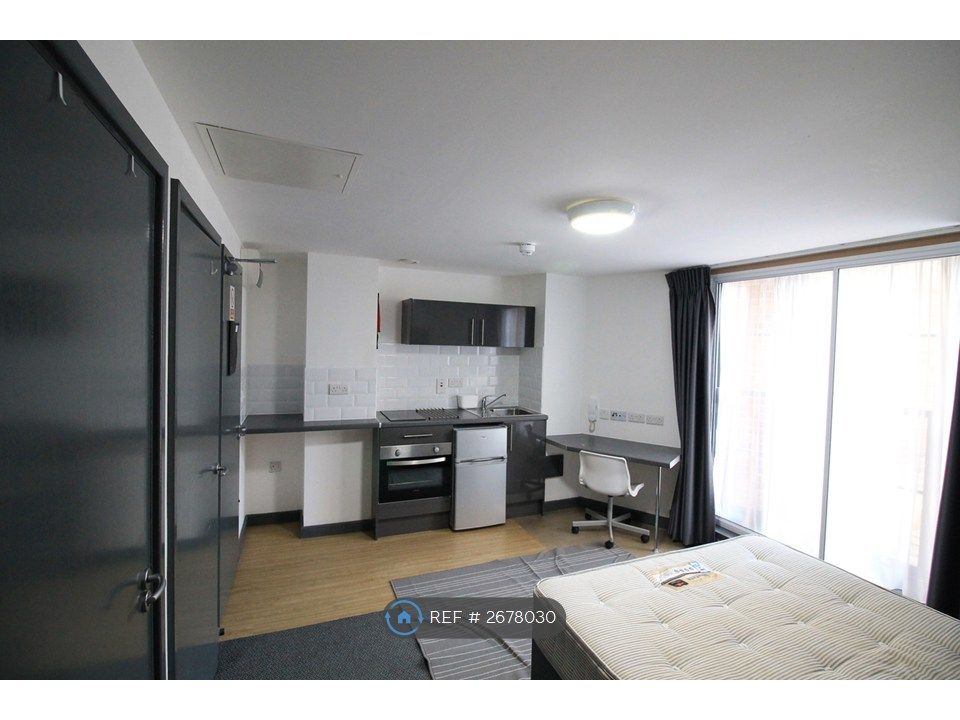 Property photo 3 of 8