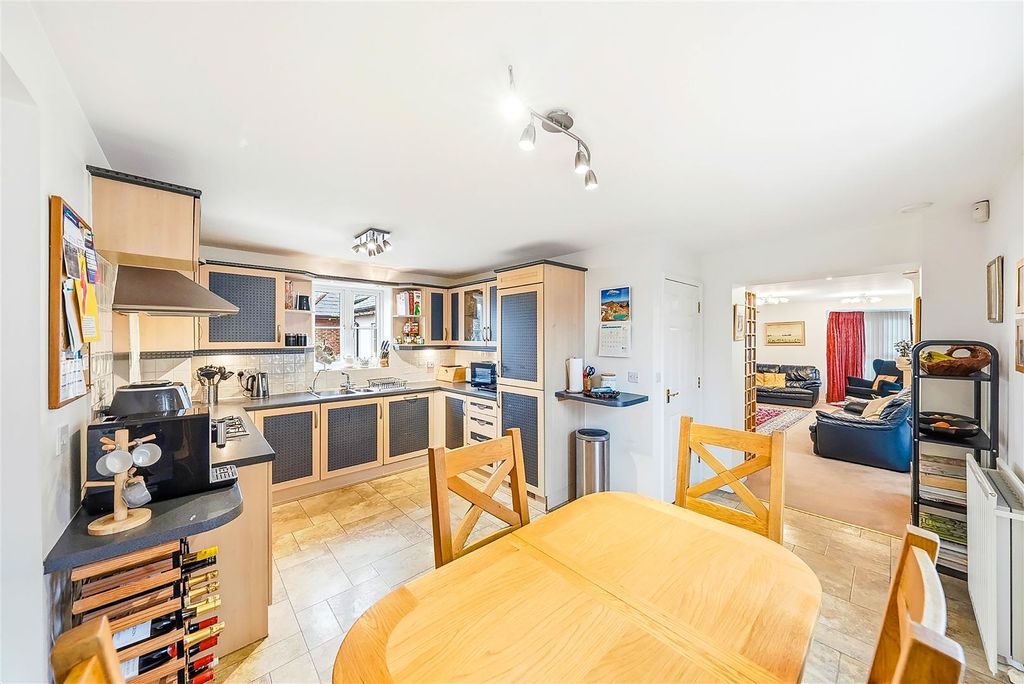 Property photo 3 of 26 Photosinternal--13.Jpg