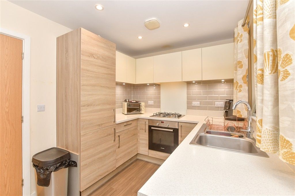 Property photo 3 of 15 Kitchen/Diner