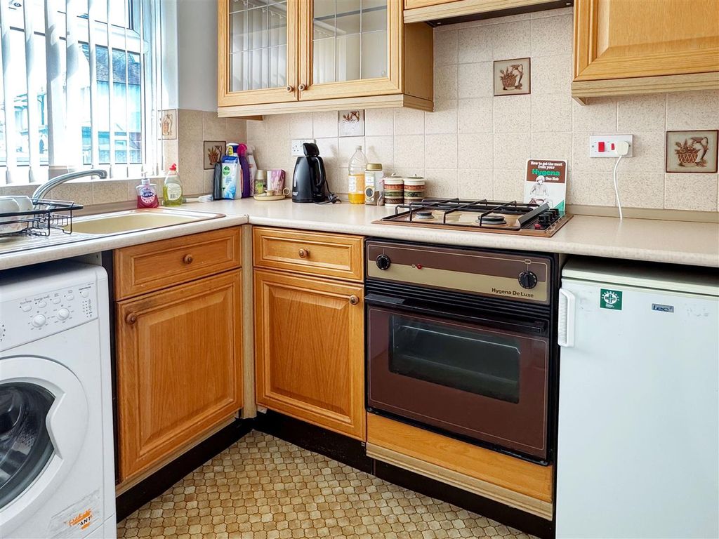 Property photo 3 of 7 Img_2993.Jpg