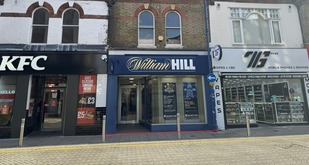 Property photo 1 of 3 Photo With Red Line .Jpeg