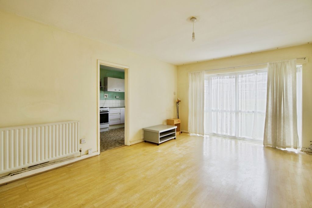 Property photo 2 of 14 Pbox-Img.Jpg