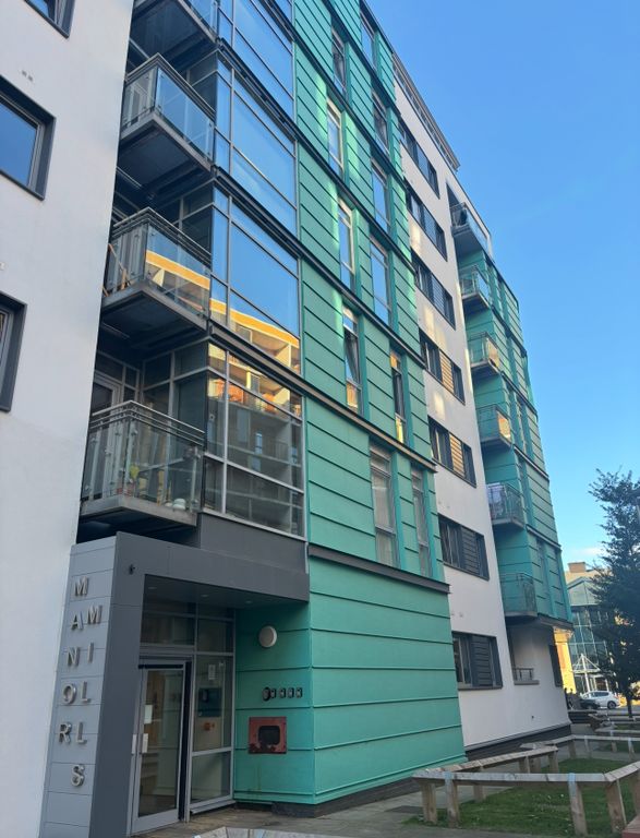 Property photo 1 of 5