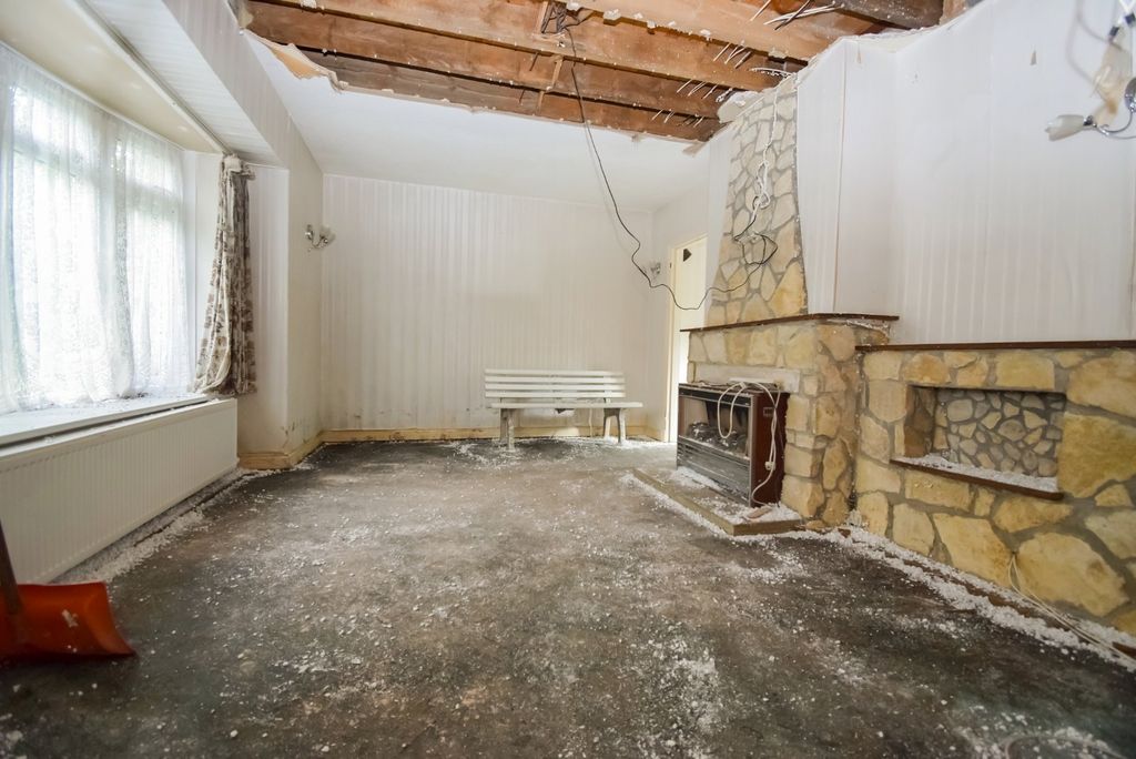 Property photo 2 of 13 Living Room