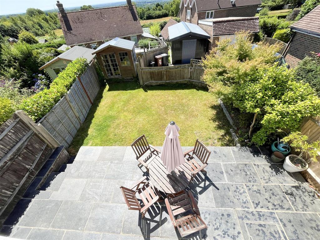 Property photo 2 of 23