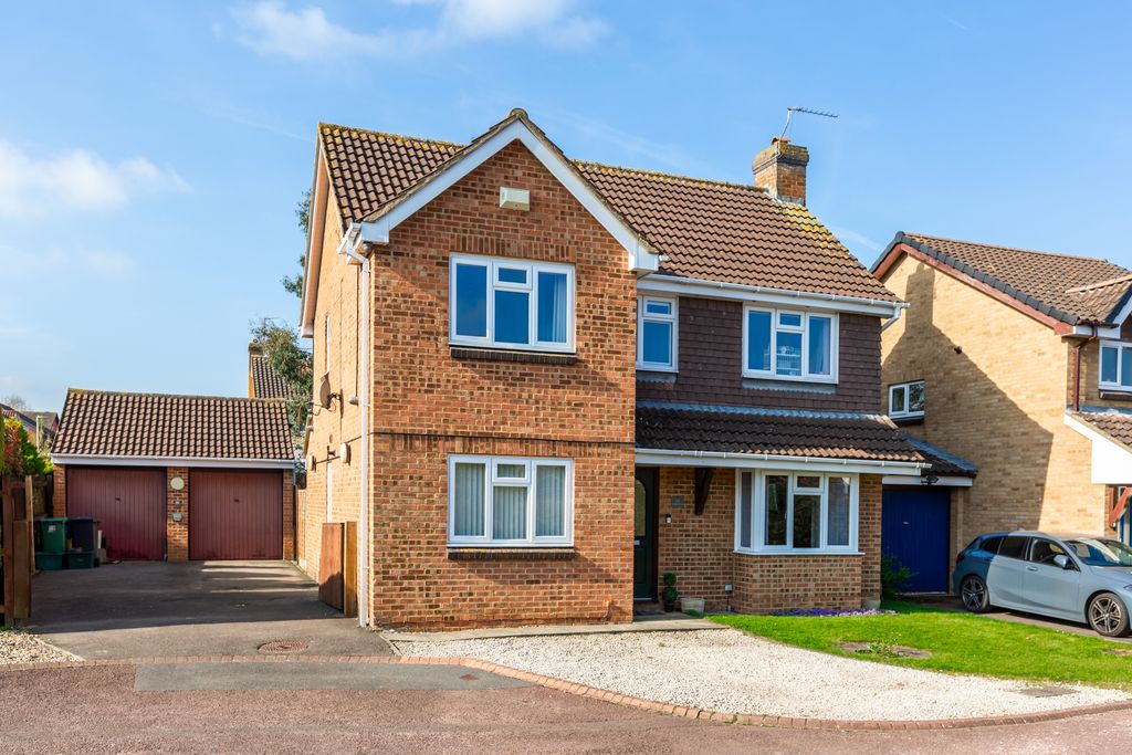 Property photo 1 of 40 5F8A6849-Hdr