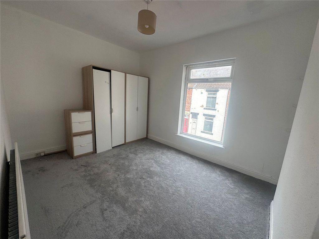 Property photo 3 of 7 Picture No. 10