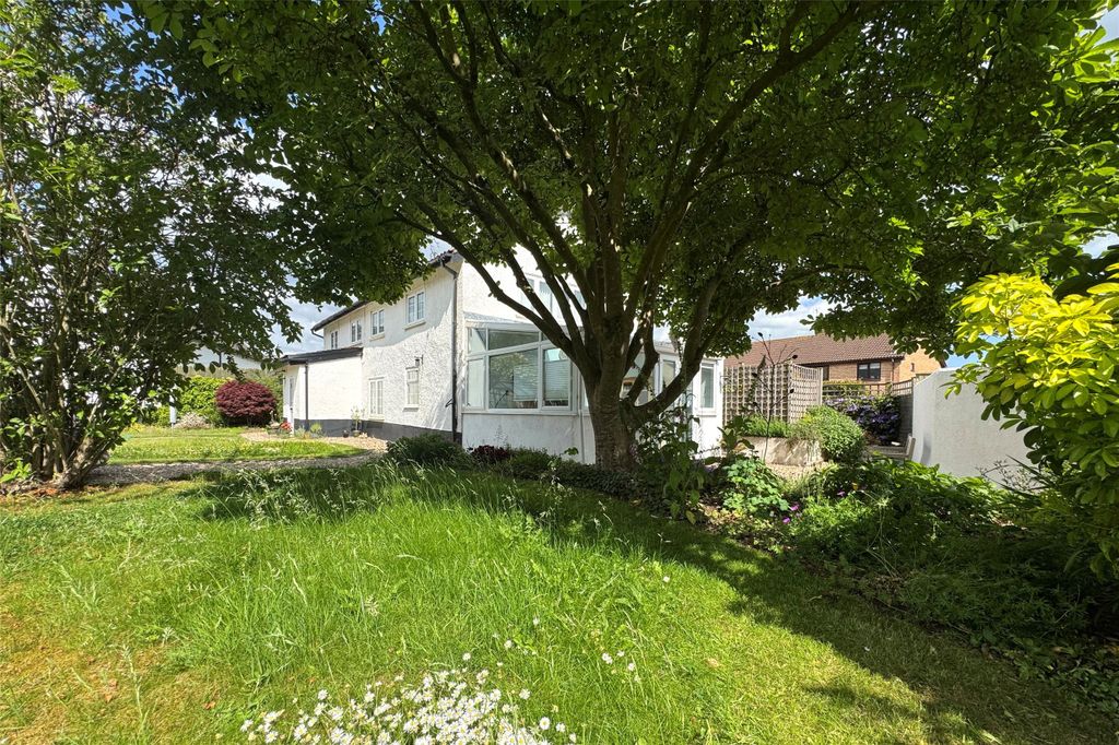 Property photo 3 of 19 3 - Picture No. 20