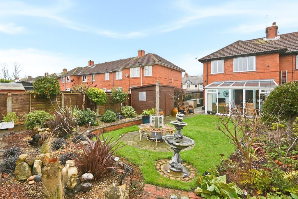 Property photo 2 of 13 Picture 2