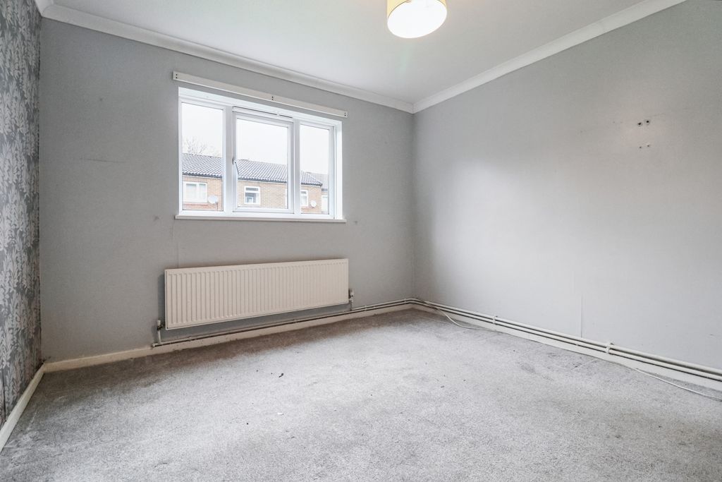 Property photo 2 of 11 3 Miniott Walk, Hemlington, Middlesbrough, Cleveland, Ts8 9Na