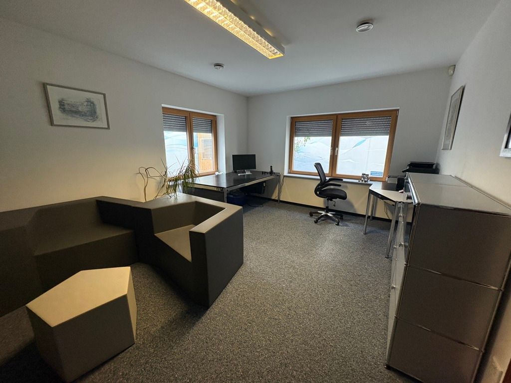 Property photo 3 of 4 Photo 2