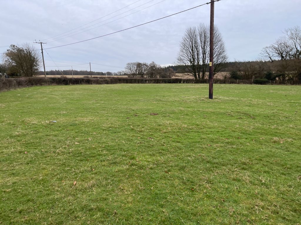 Property photo 2 of 3