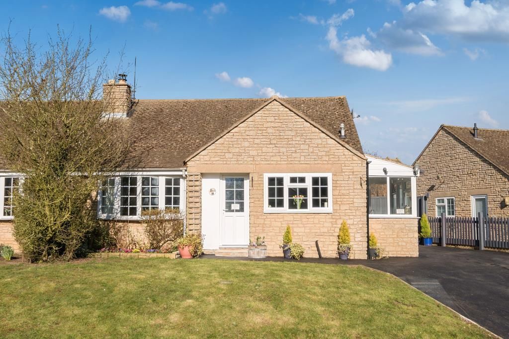 Property photo 1 of 21 External View