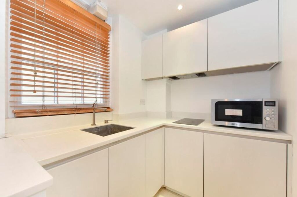 Property photo 3 of 9 Picture No. 02