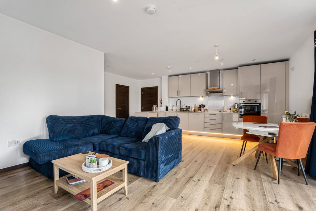 Additional image 4 of 2 bed flat for saleGodfrey House, Harlow CM20