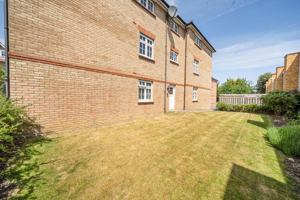 Property photo 2 of 15 1295747-34-682Cdab972A9B-Arw.Jpg