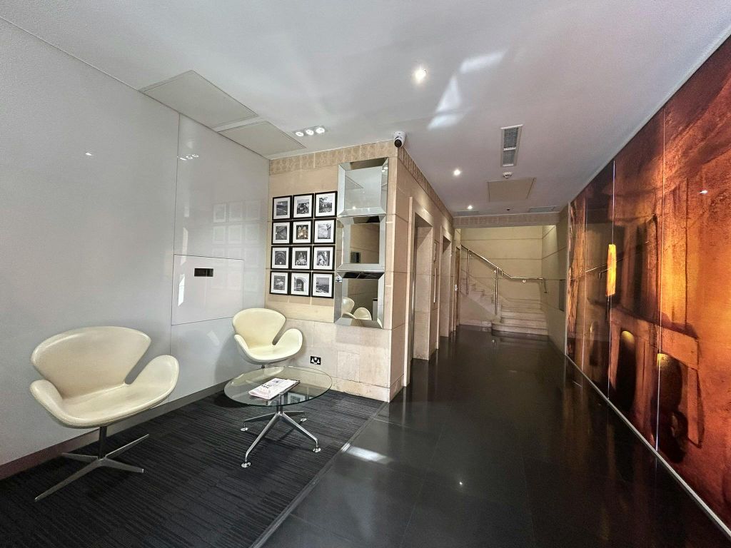 Property photo 3 of 6 2