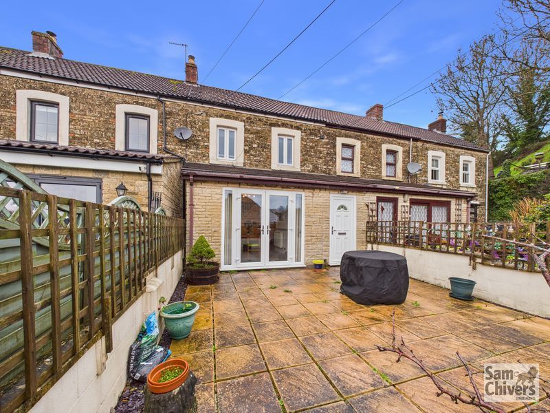 Property photo 1 of 19 Photo 3