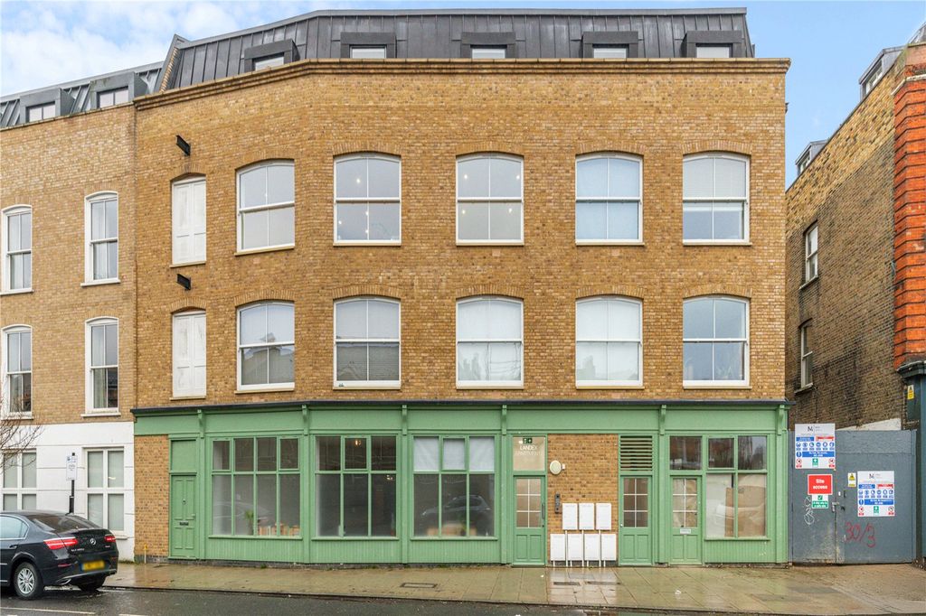 Property photo 3 of 16 Picture No. 03