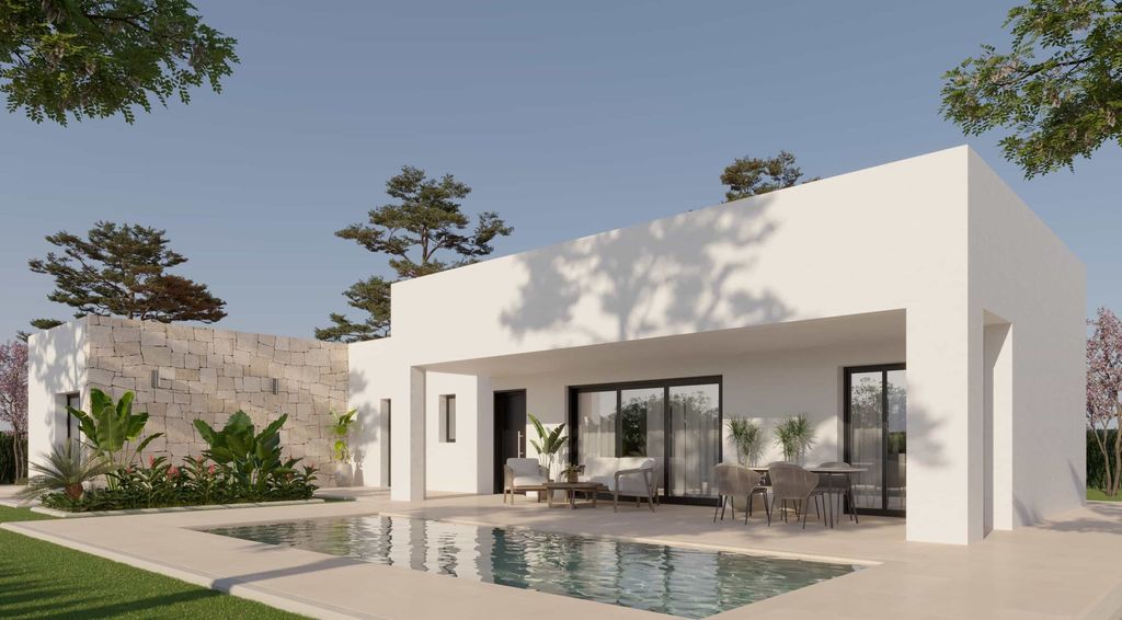Property photo 1 of 7 Beautiful Modern Villa On Large Plot Of 10000m2