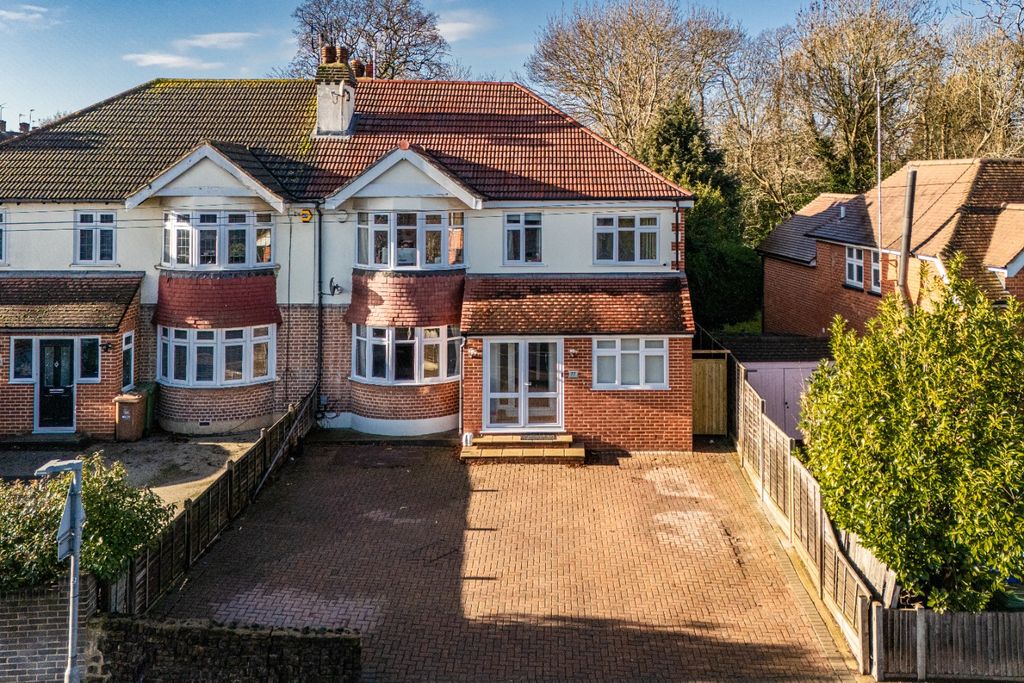 Property photo 1 of 47 4795701