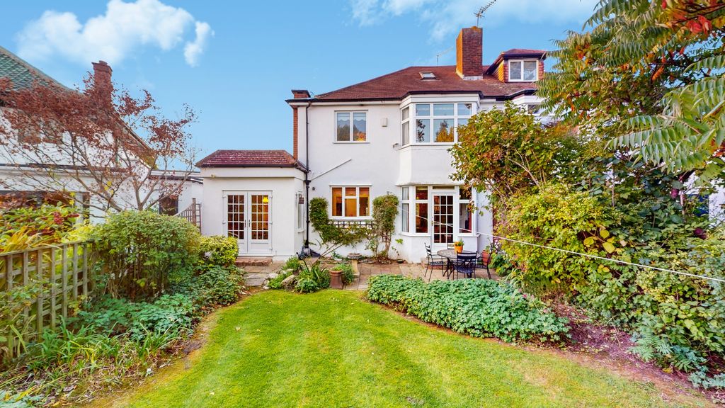 Property photo 1 of 16 4539921