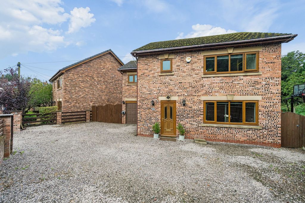 Property photo 3 of 59