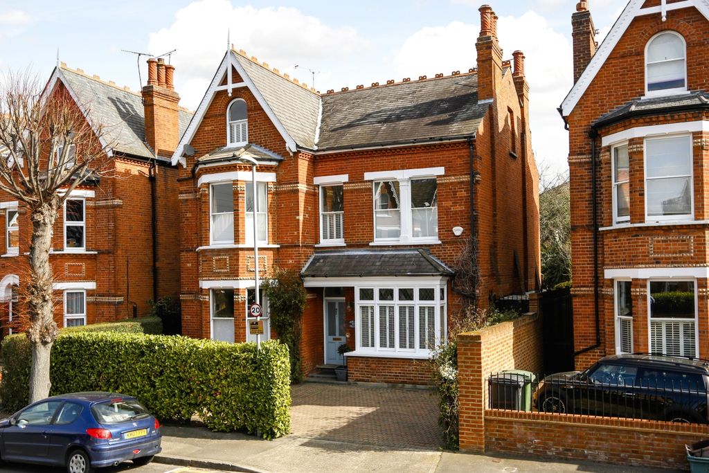 Property photo 1 of 23