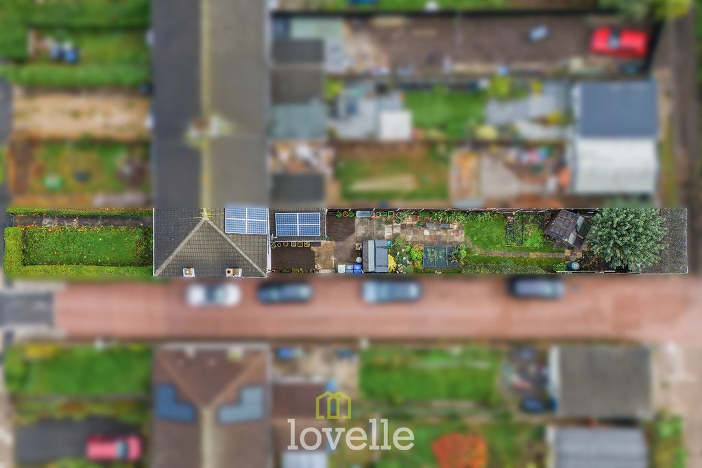 Property photo 3 of 31