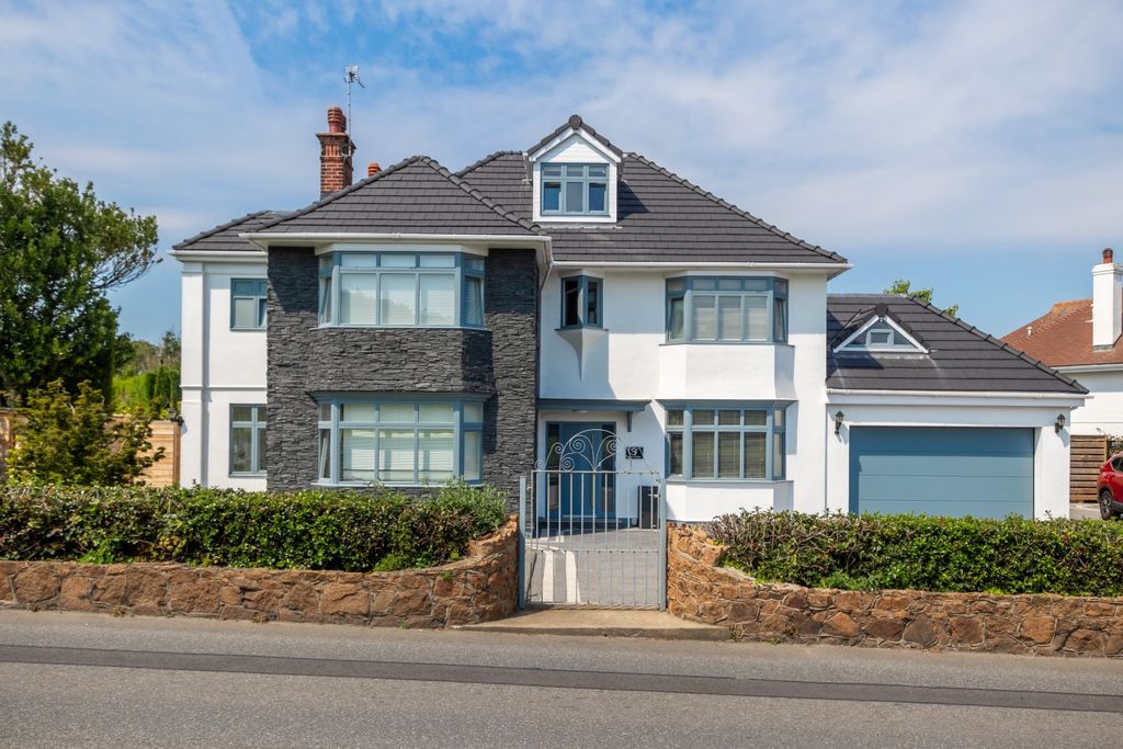 Property photo 1 of 52 Picture No. 55