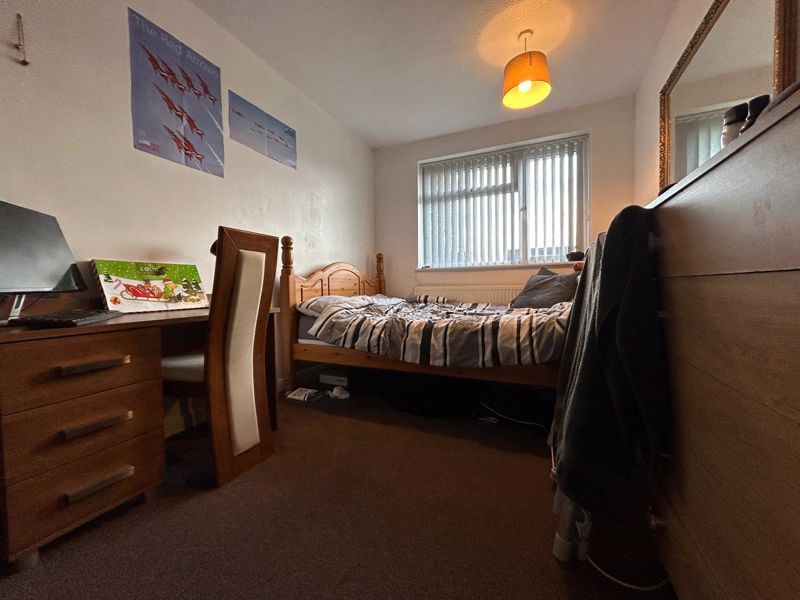 Property photo 1 of 7 Photo 2