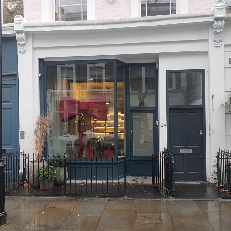 Property photo 2 of 8