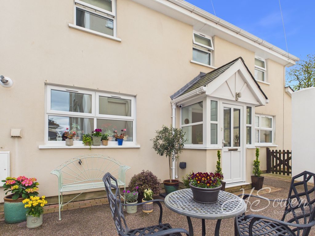 Property photo 2 of 30 Photo 31