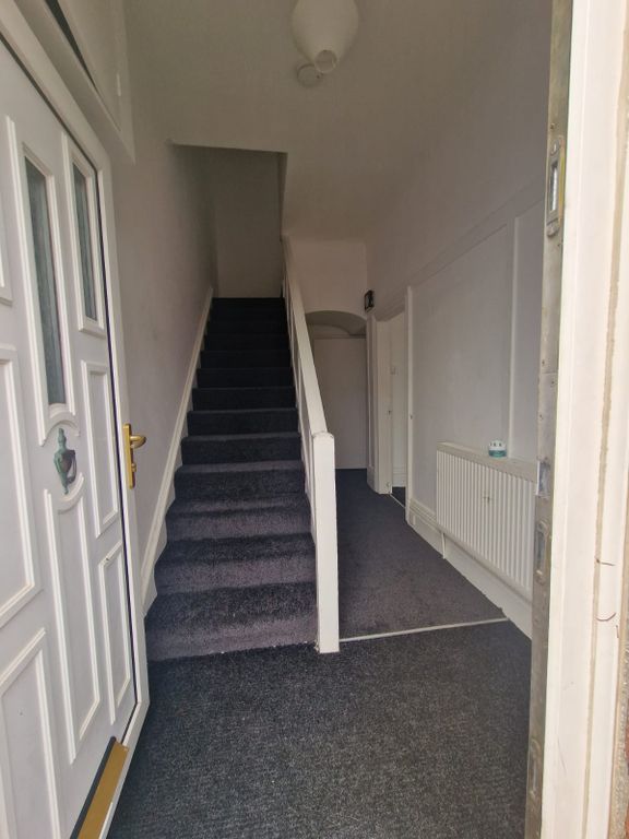 Property photo 2 of 19 1000033940
