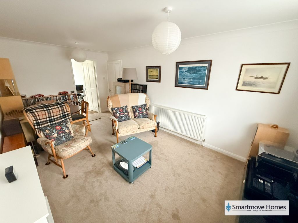 Property photo 2 of 11