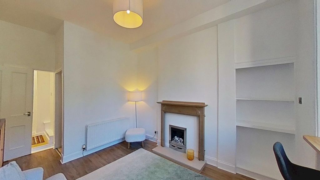 Property photo 1 of 18 Picture No. 20