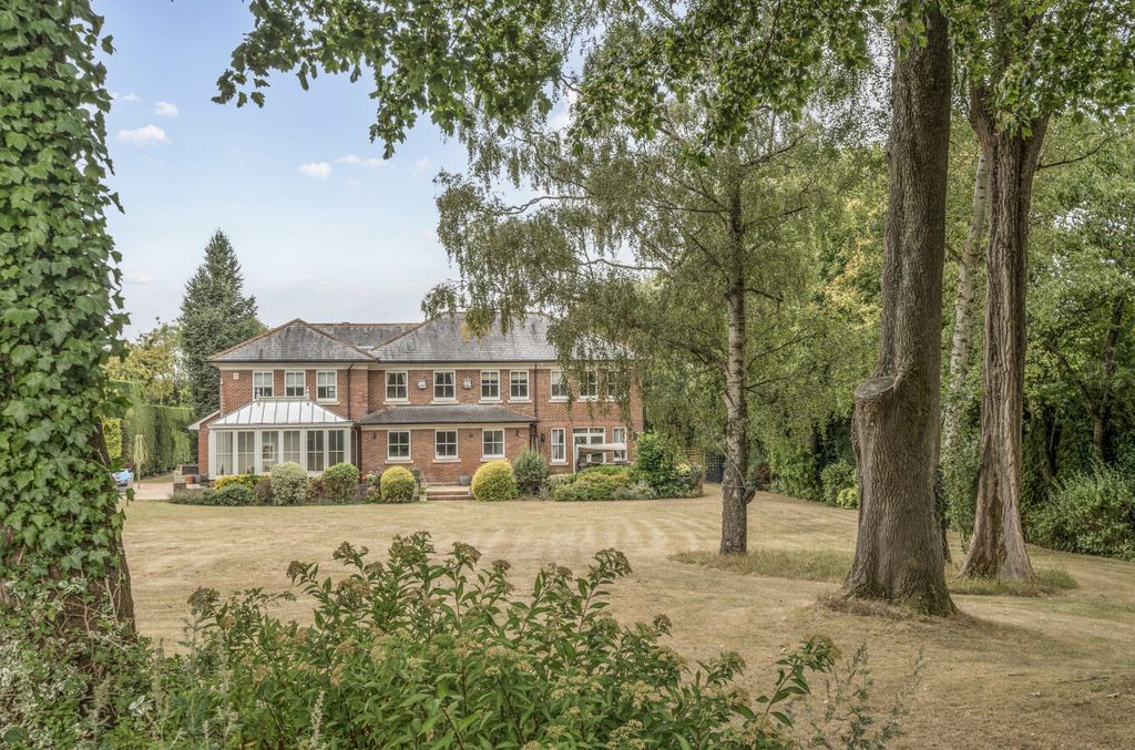 Property photo 1 of 32 1342770-6-68Ae22B...