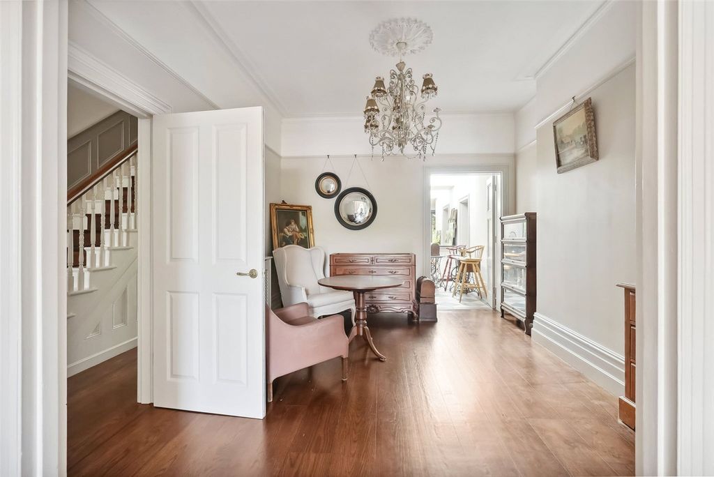 Additional image 8 of 6 bed semi-detached house for saleUxbridge Road, Hampton TW12